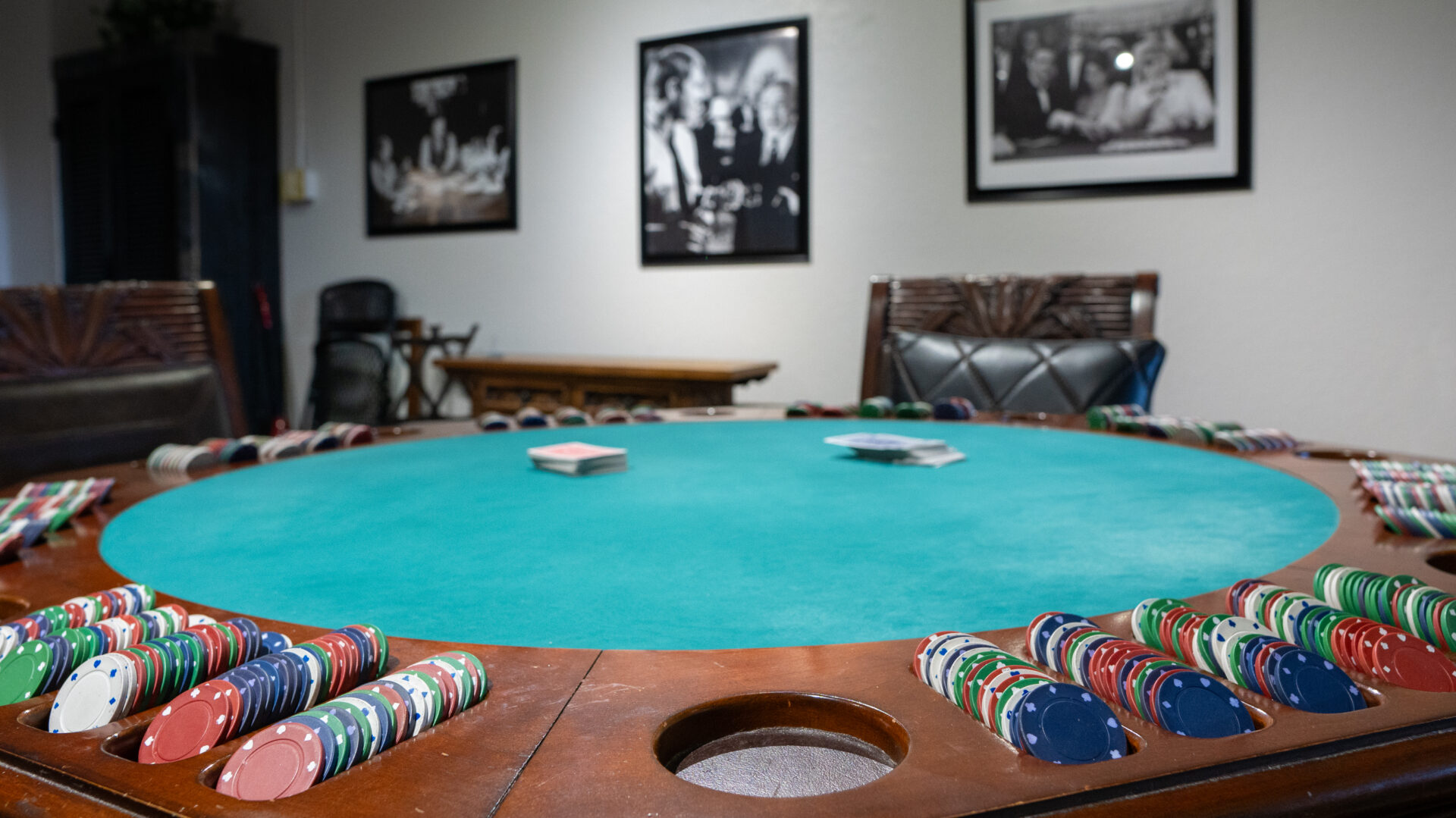 Poker Table